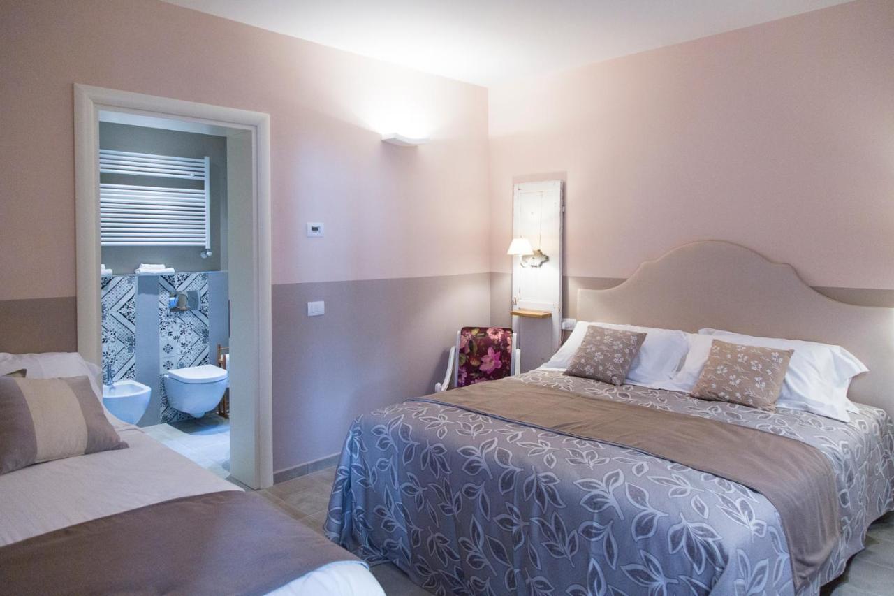 Il Battello Otel Cesenatico Dış mekan fotoğraf